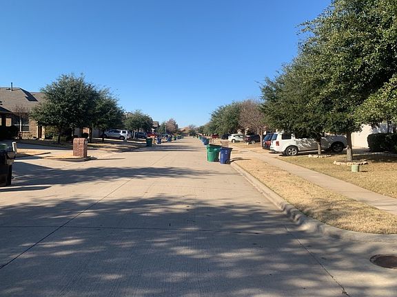 5th image of 9312 Harrell Dr