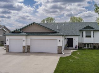 3100 Wisconsin Dr, Bismarck, ND 58503