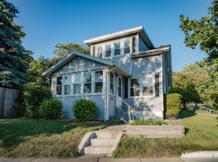 1322 Kalamazoo Ave SE, Grand Rapids, MI