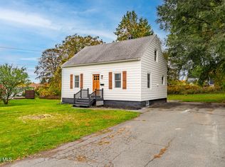 27 Bellemeade Street, Wynantskill, NY 12198