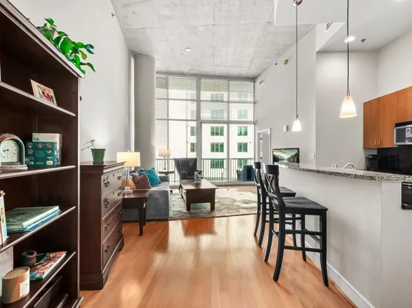 44 Peachtree Pl NW Unit 525, Atlanta, GA 30309