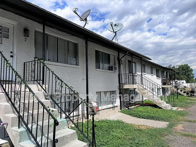 1428 W 300 N #7 — Photo 12