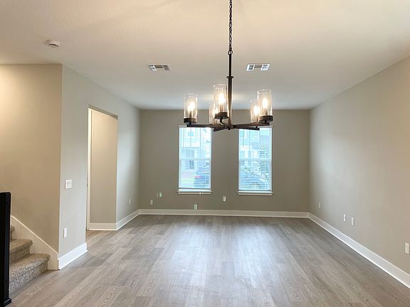 4th image of 14091 Frasier St