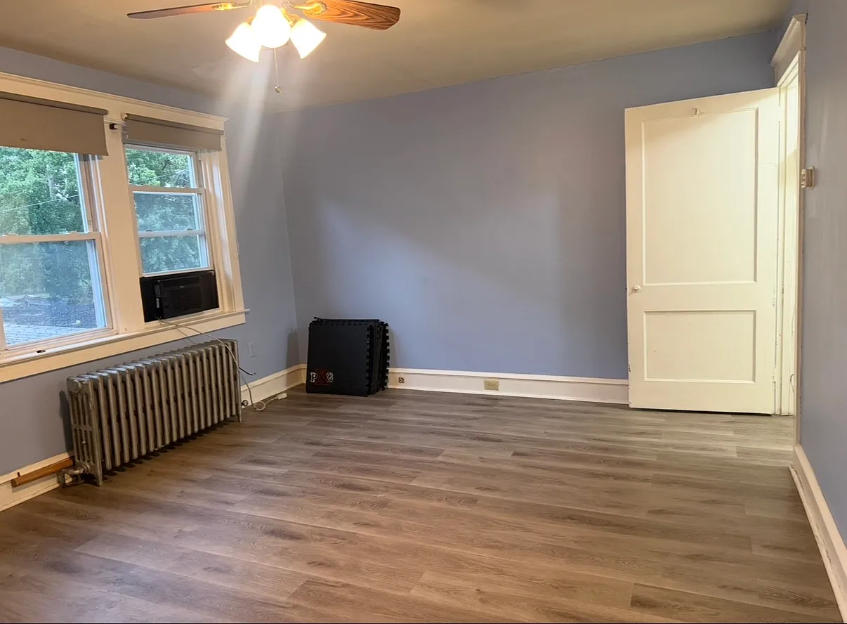 Studio, 500 sqft, $950 — Photo 1