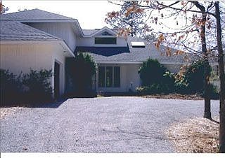 1st image of 2 Rolling Wood Ln