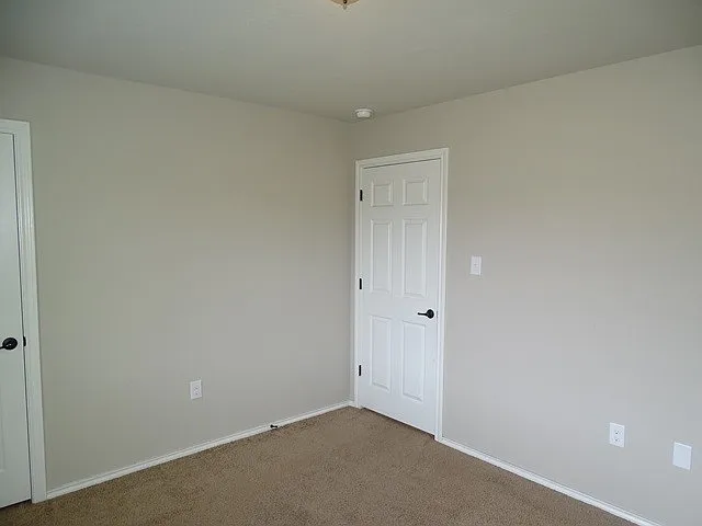 5826 Grandwood Dr — Photo 18