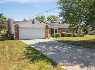 8700 Twincreek Dr, Franklin, OH 45005