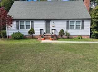 212 Academy Ave, Blackstone, VA 23824