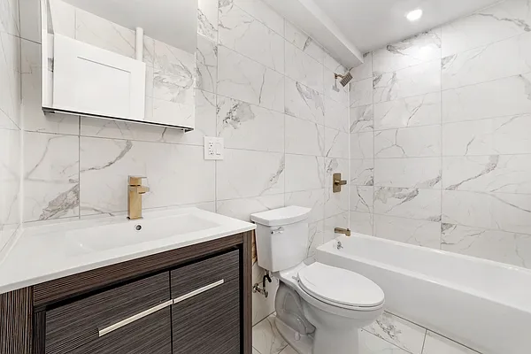 Rented by Corcoran | media 2