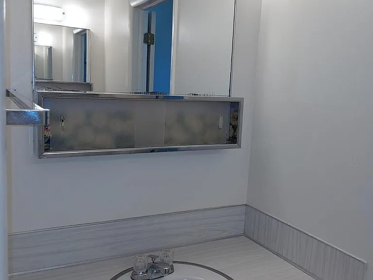 727 E 800 N #1 — Photo 11