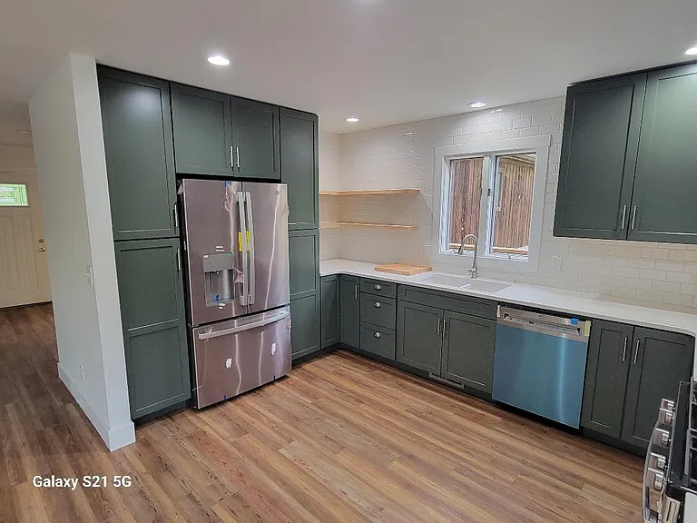 1685 Treetop Ln — Photo 8