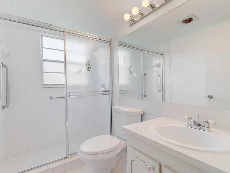 351 Mansfield Dr #351 — Photo 1