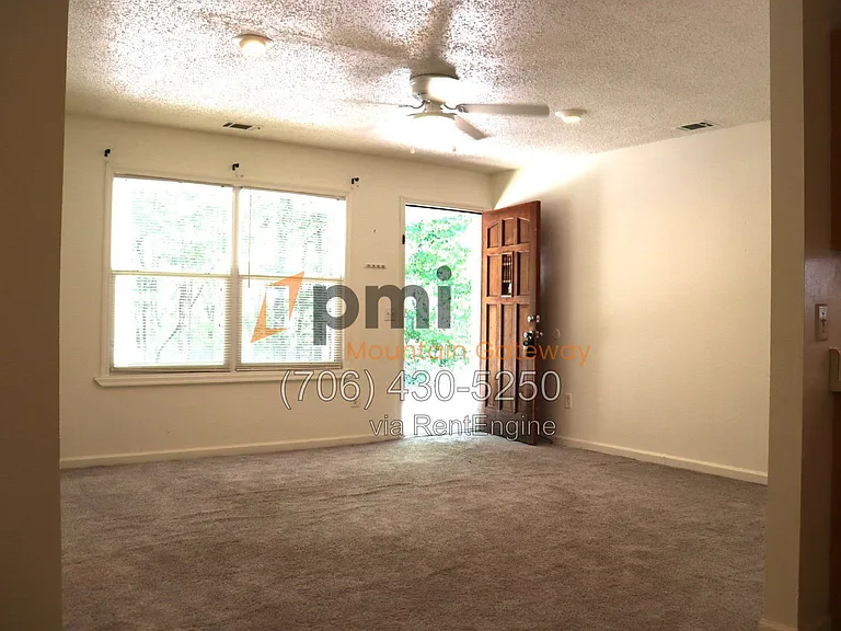 48 Primrose Dr — Photo 15