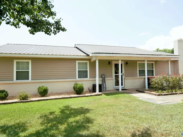 1803 Tunsel Rd SW, Hartselle, AL 35640