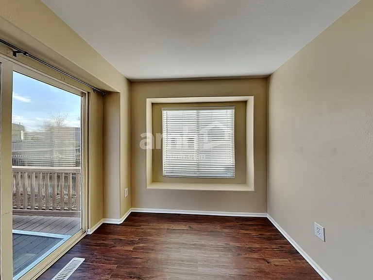 6625 Fonder Dr — Photo 4