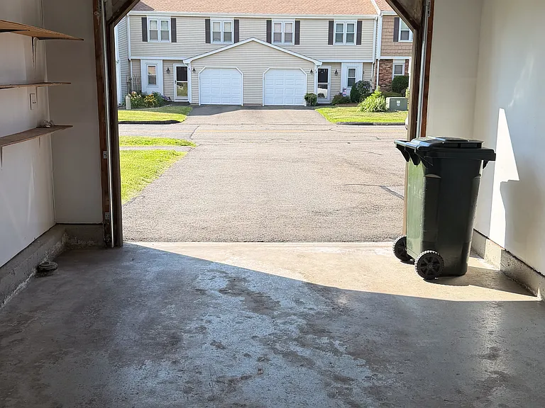 34 Butternut Ln #34 — Photo 14