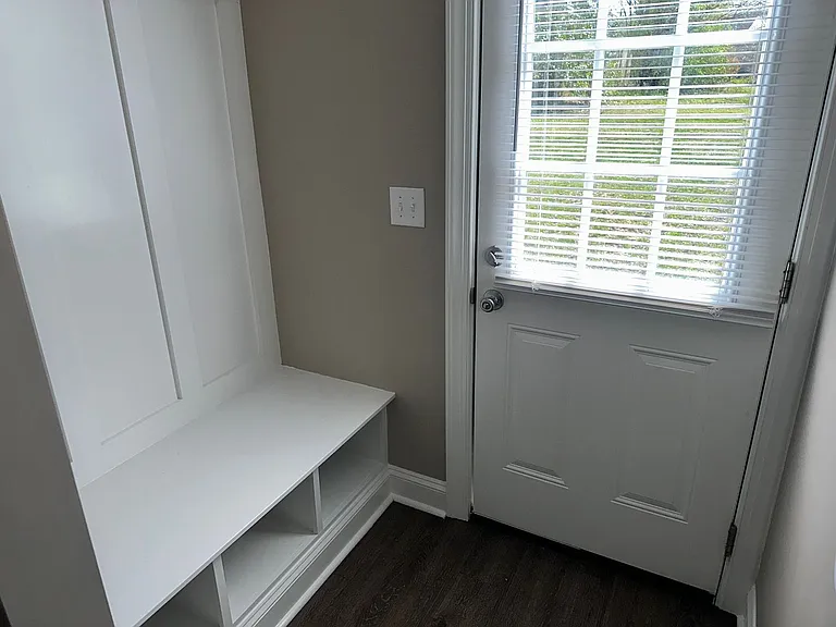 815 S Church St — Photo 12