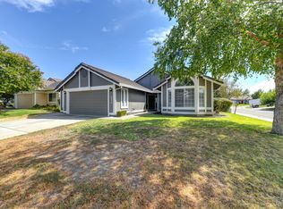 8570 Meandering Way, Antelope, CA 95843