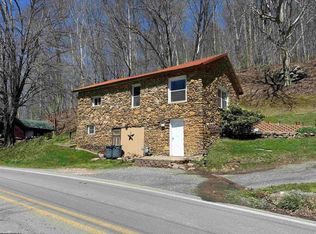 968 Bunner Ridge Rd, Fairmont, WV