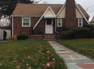 96 Lyall Rd, Clifton, NJ 07012