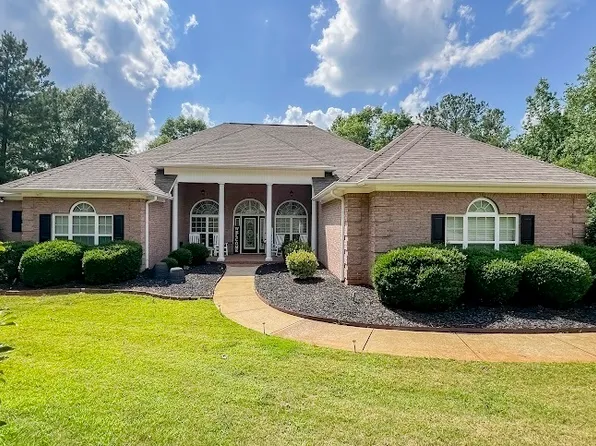 148 Amanda Dr, Wedowee, AL 36278
