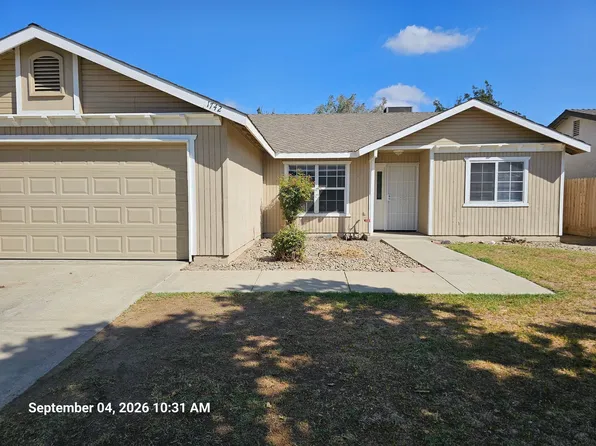 1742 E Levin Ave, Tulare, CA 93274