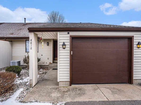 4818 Meadowview Ct, Hudsonville, MI 49426