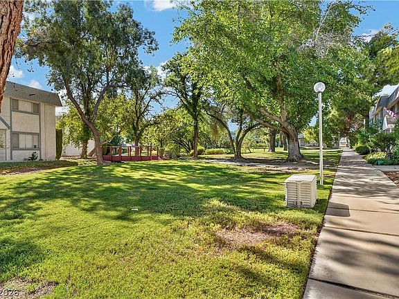 2nd image of 185 Pecos Way #6