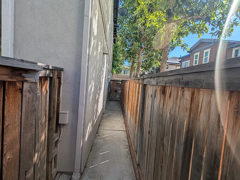 Sideyard