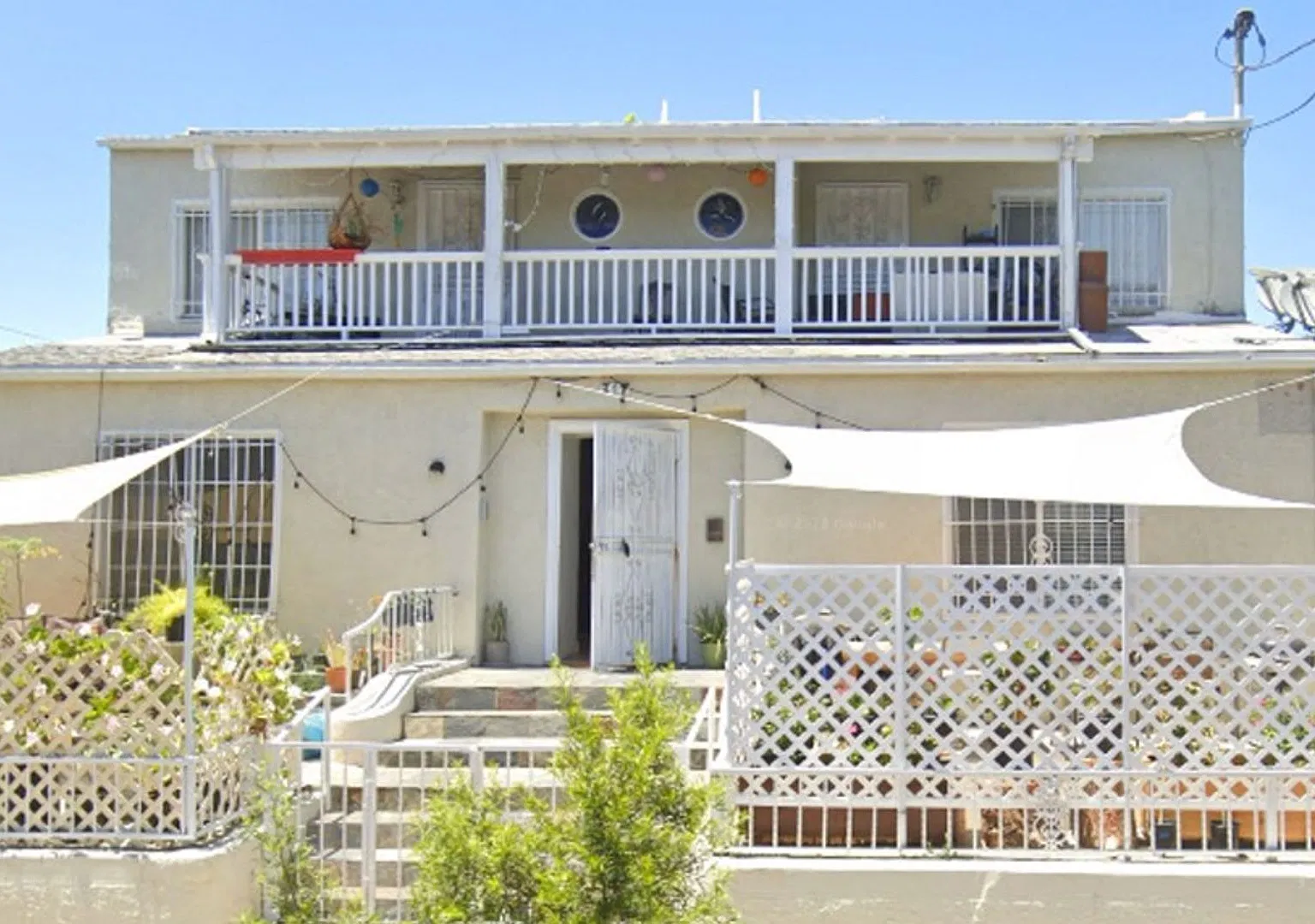 Burlington Apartments - Jd Van Nuys Investments, Llc. — Photo 2