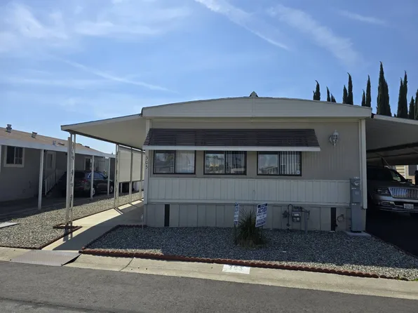 11250 Ramona Ave Space 305, Montclair, CA 91763