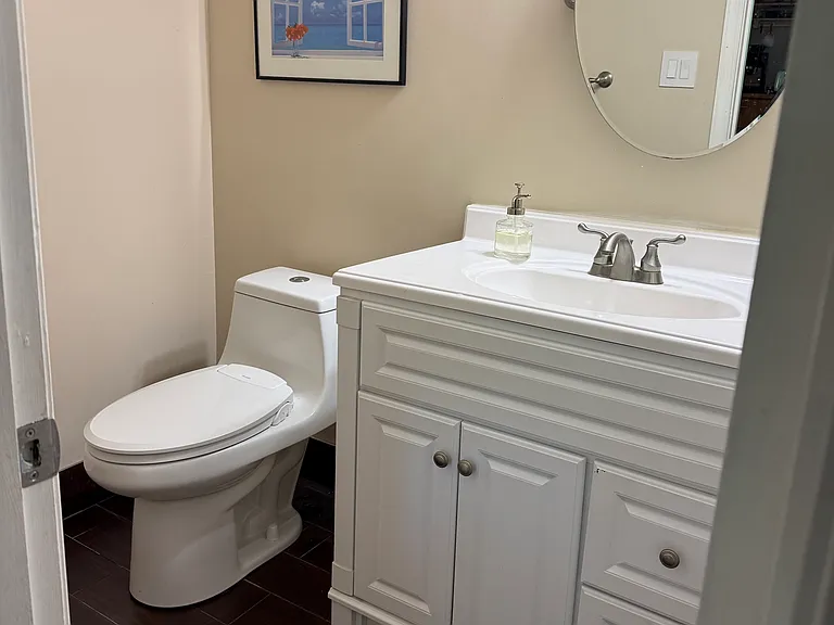 220 Revermede Ct — Photo 7