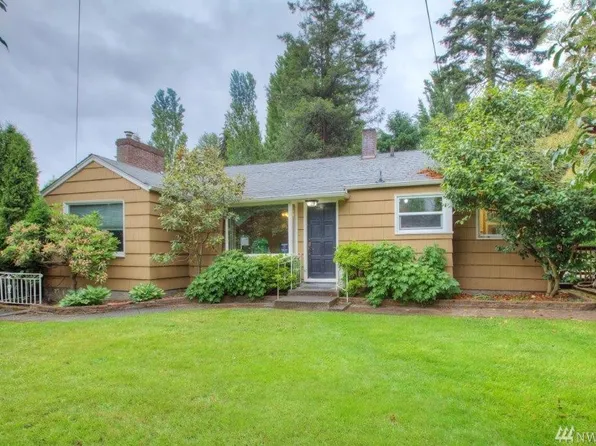 12822 37th Ave S, Seattle, WA 98168
