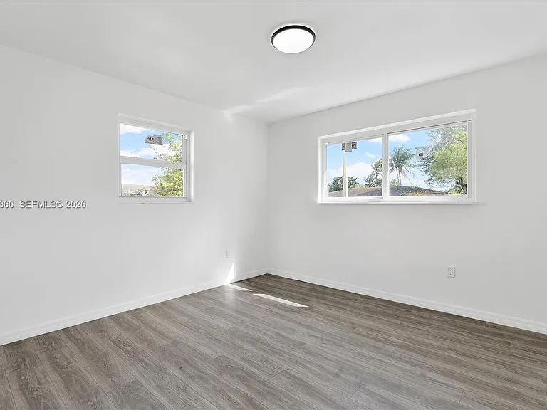1061 NW 108th Ter #1063 — Photo 22