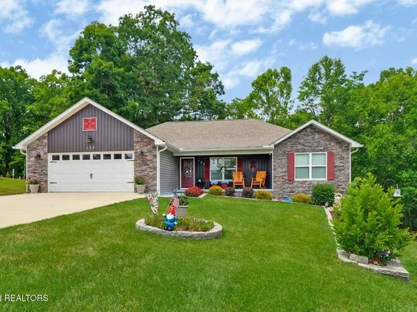 126 Russell Ln, Crossville, TN 38555