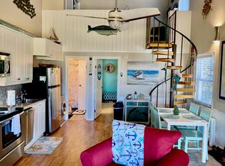 241 Driftwood Ln, Edisto Island, SC 29438