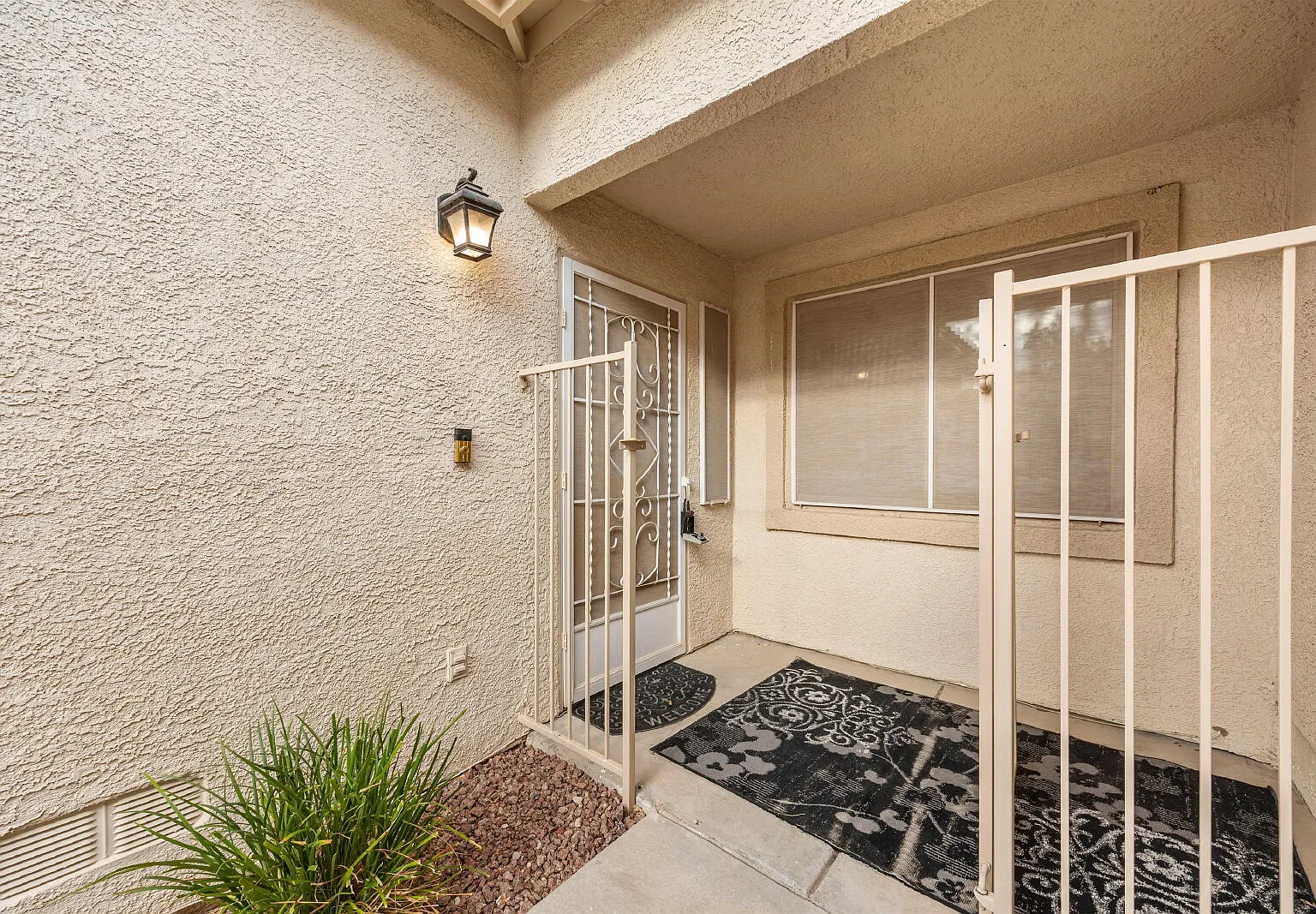 2 bed, 2.0 bath, 1108 sqft, $1,695 — Photo 4