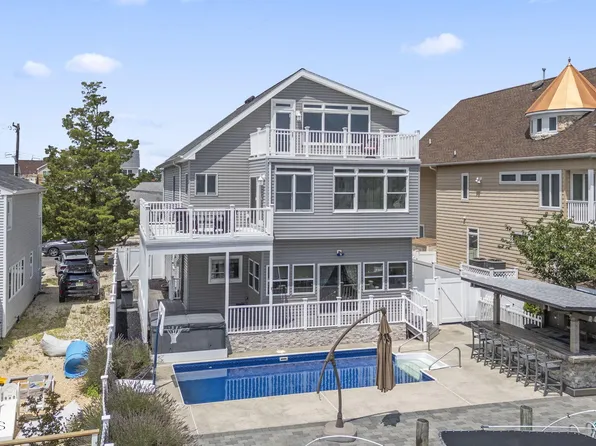 15 Halsey Drive, Brick, NJ 08723