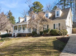 112 Glenmore Rd, Cary, NC 27519