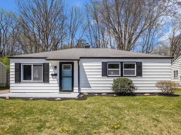 857 E Chippewa Ave, South Bend, IN 46614