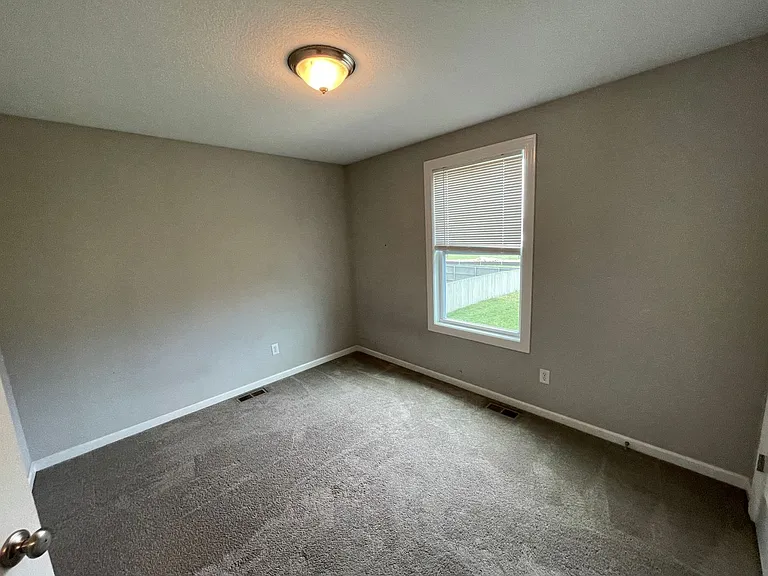 15266 Delphinium Pl — Photo 21