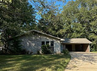 103 Hinton Cir, Tupelo, MS 38801