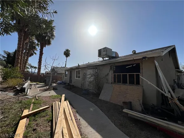 3908 Starflower Ct, Las Vegas, NV 89107