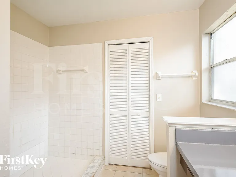 7208 Conan Ln — Photo 11