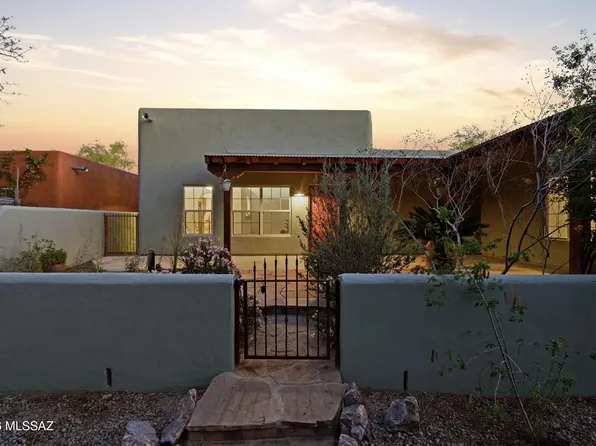 10523 E John McNair Pl, Tucson, AZ 85747