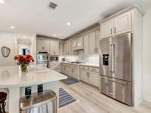 2600 Silverstone Way, Conroe, TX 77304