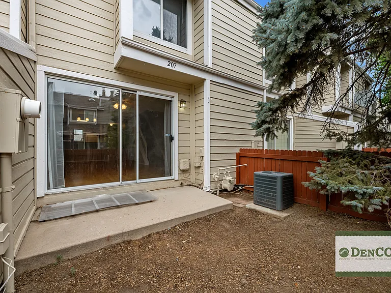 7476 E Arkansas Ave #207 — Photo 19