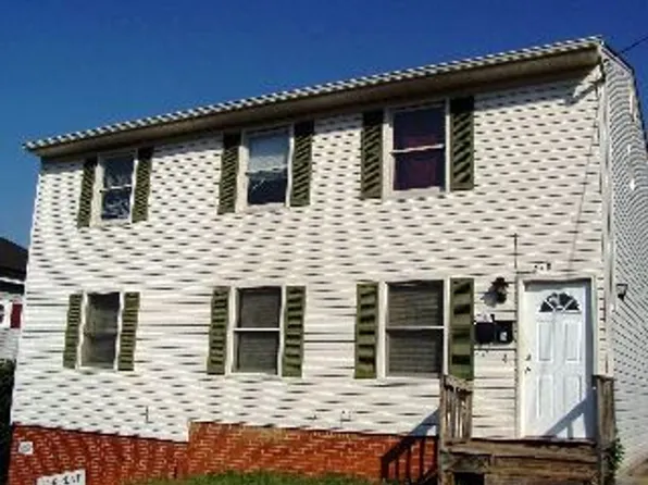 310 West Franklin Street, 310 W Franklin St APT A, Bedford, VA 24523