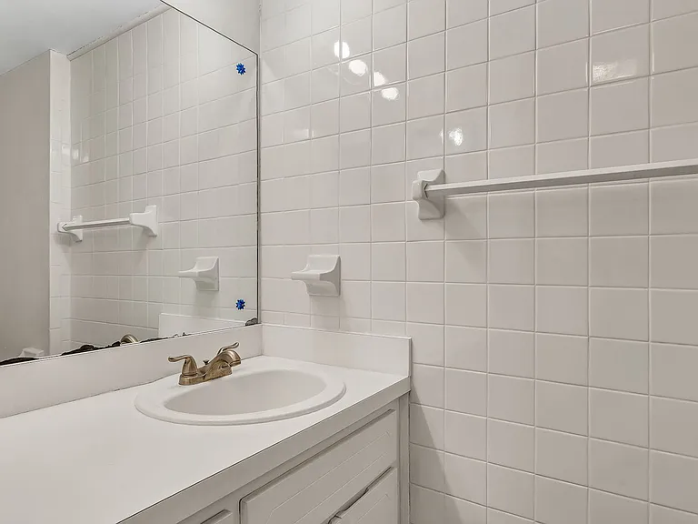 8800 Bardmoor Blvd #12 — Photo 23