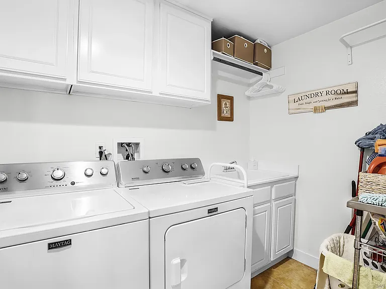 1306 Traver Ct — Photo 14